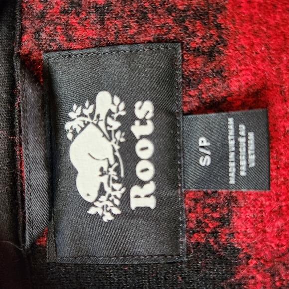 Roots Jacket - Picture 2 of 4